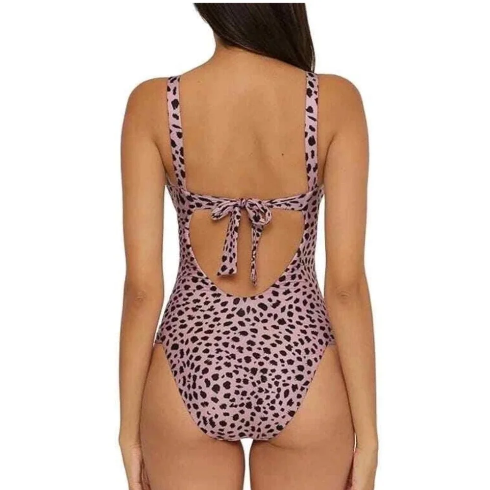 Becca Print Play Safari High Leg‎ Cut One Piece Swimsuit Size XS